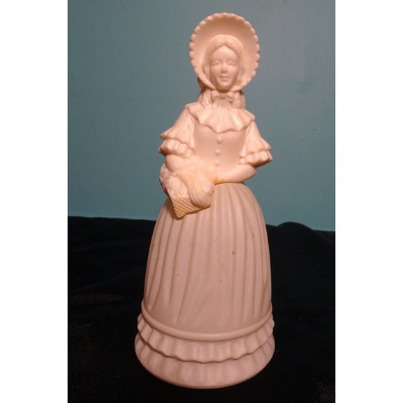 Vintage Avon Fashion Figurine Victorian Bird of Paradise Cologne Bottle empty - Picture 11 of 13